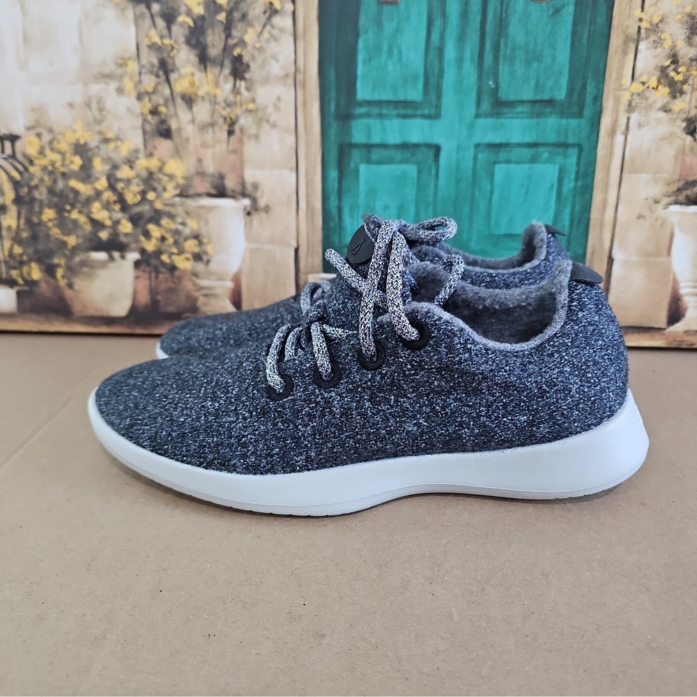 Allbirds Men's Wool Runners in Natural Grey Size 9